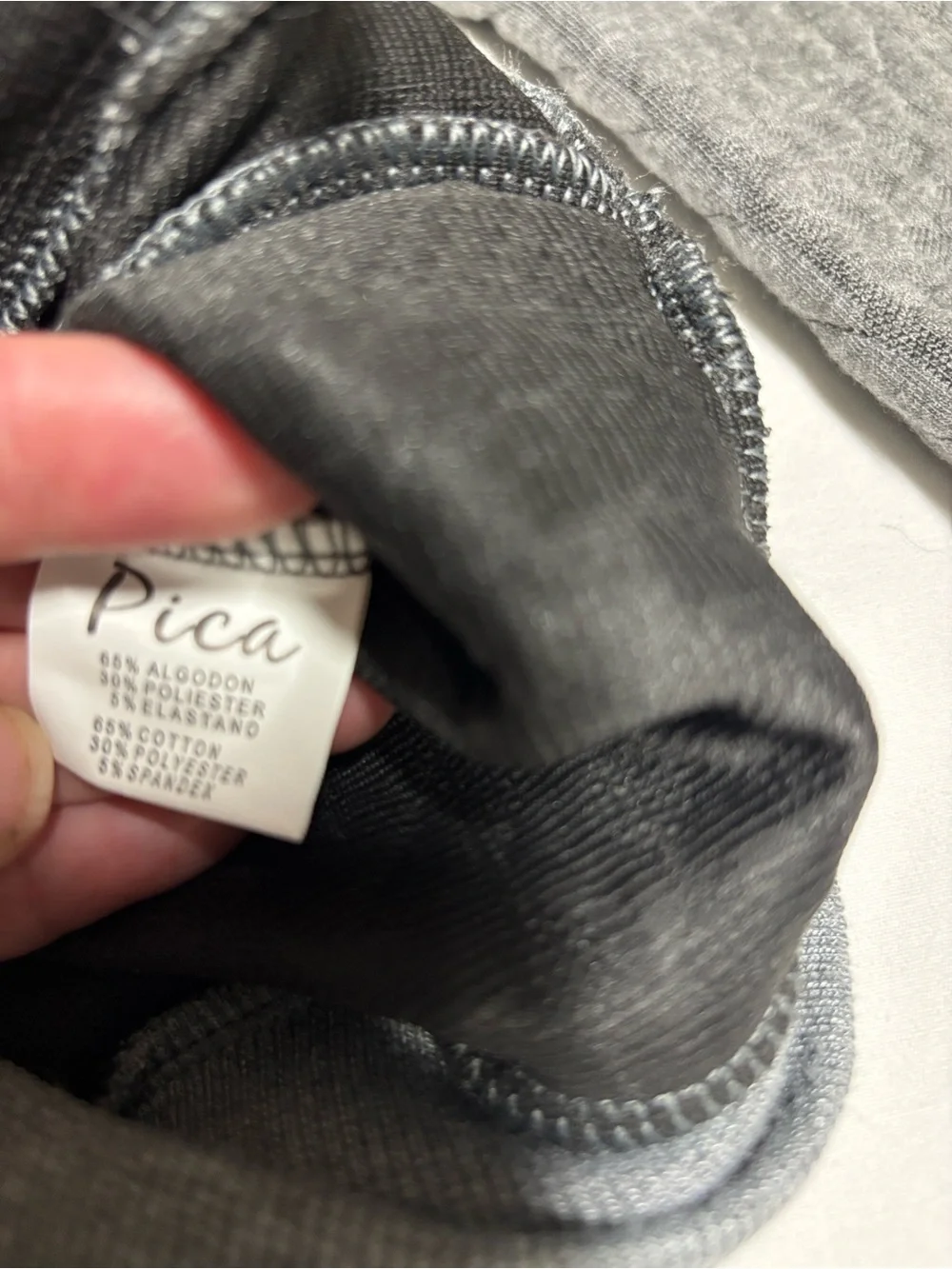 Pica women’s zip